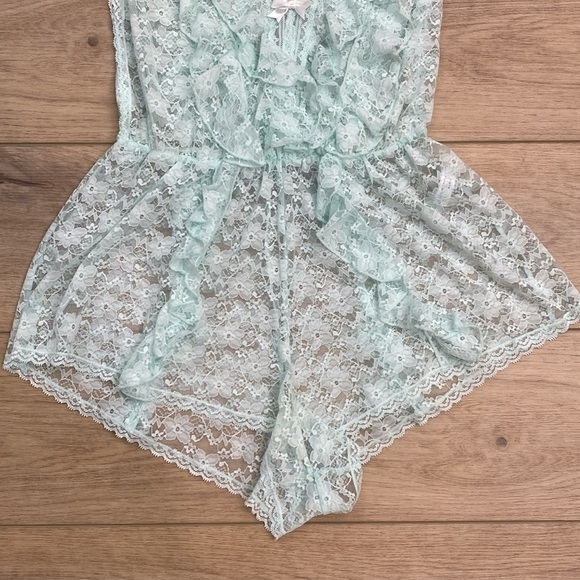 Betsey Johnson Lingerie Lace Romper‎ Coquette - Picture 3 of 11